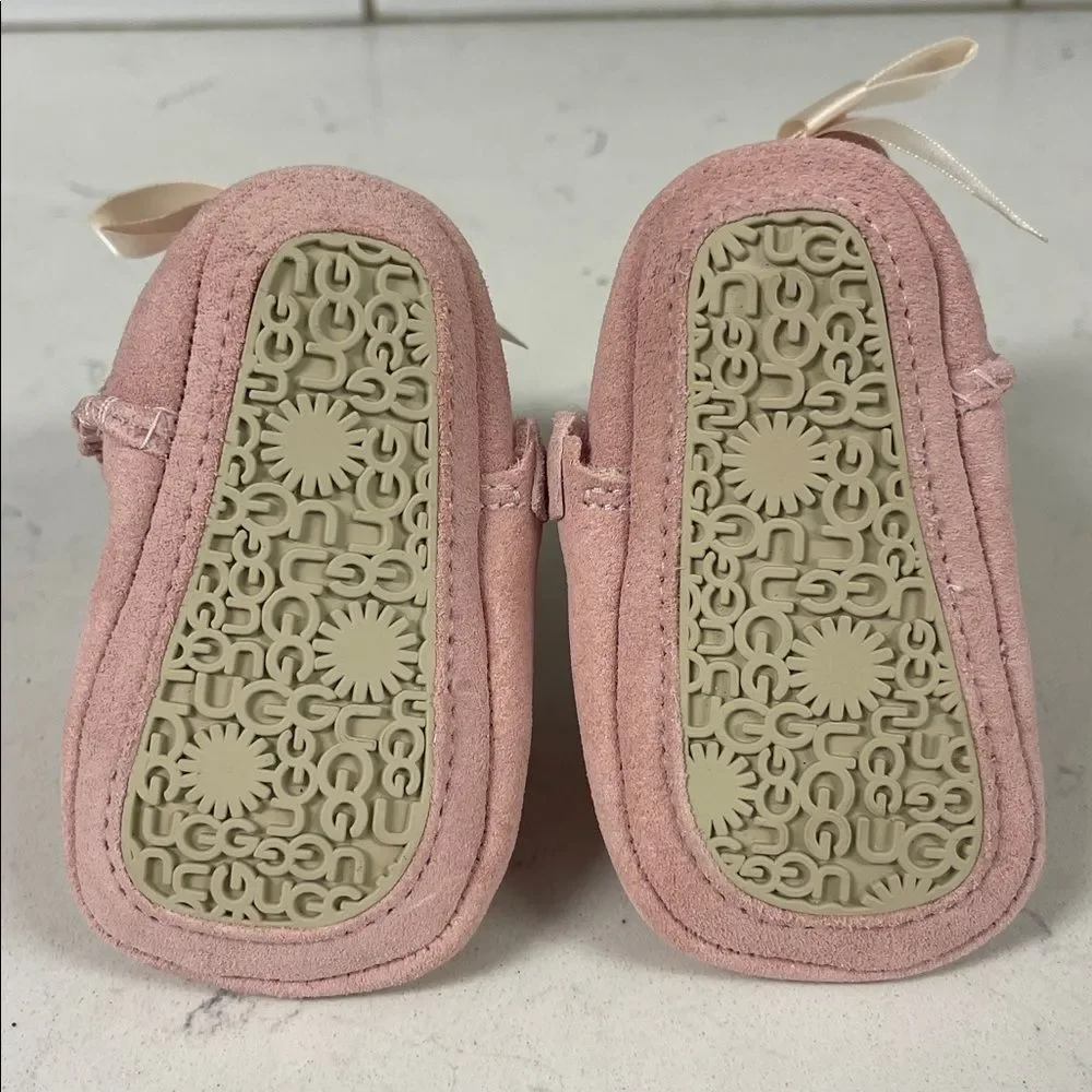 UGG® Jesse Bow II Bootie Pink Size 0/1